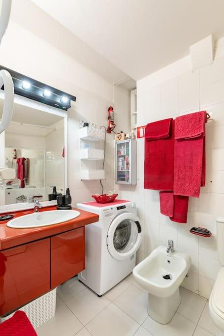 La Casa Di Anna, In Palazzina Liberty Fronte Parco Apartment บอร์ดิเกรา ภายนอก รูปภาพ