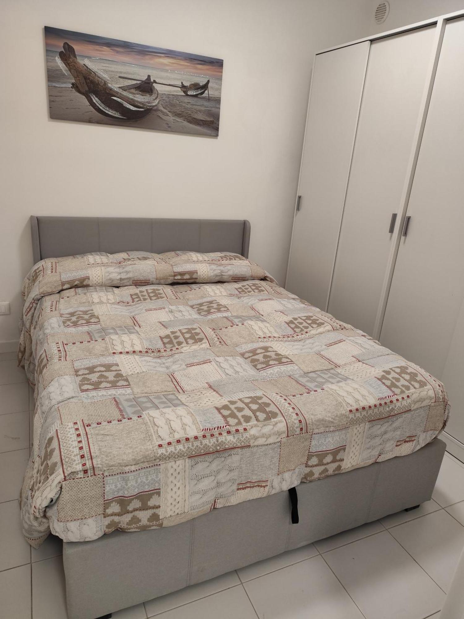 La Casa Di Anna, In Palazzina Liberty Fronte Parco Apartment บอร์ดิเกรา ภายนอก รูปภาพ